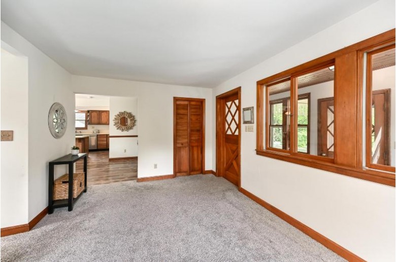11035 N Cedarburg Rd Mequon, WI 53092-4305 by Compass Re Wi-Northshore $375,000