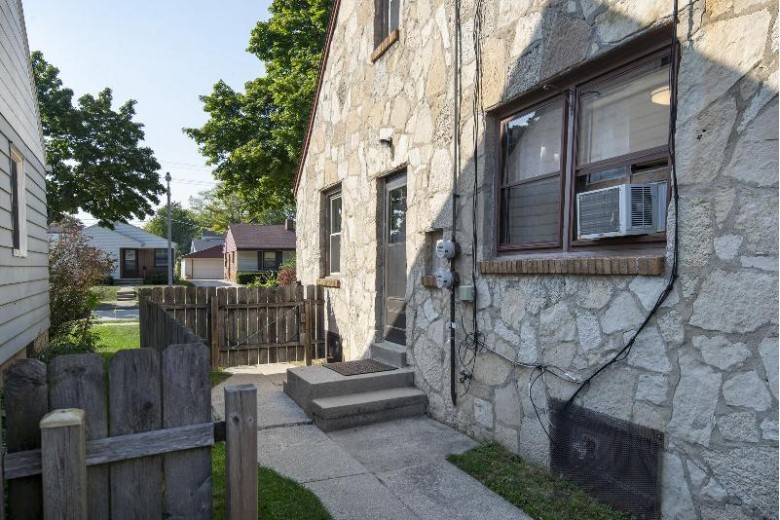 3416 S Griffin Ave 3416 A, Milwaukee, WI by First Weber Real Estate $214,900