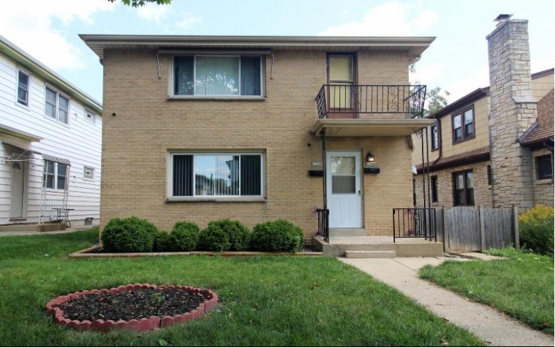 4246 N 75th St 4248, Milwaukee, WI by Redefined Realty Advisors Llc $209,900