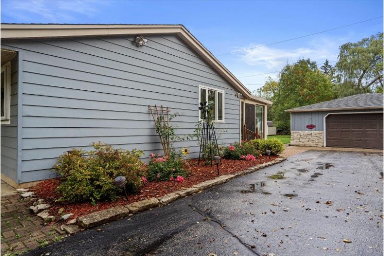W181S7780 Valley Dr, Muskego, WI by First Weber Real Estate $289,900