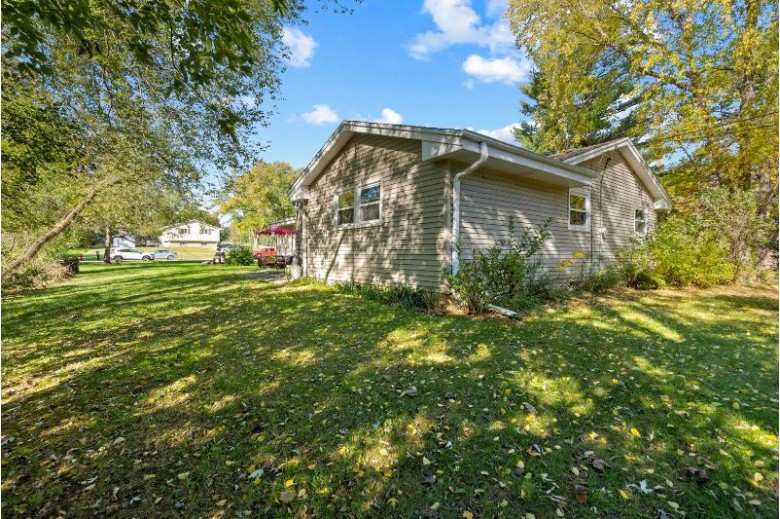 16005 Gebhardt Rd, Brookfield, WI by The Wisconsin Real Estate Group $339,900