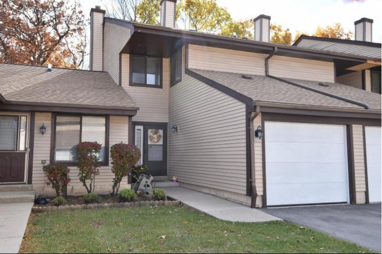 4657 S Woodland Dr, Greenfield, WI by Homeowners Concept $141,900