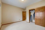 5374 S Butterfield Way Greenfield, WI 53221-3242 by Keller Williams-Mns Wauwatosa $300,000