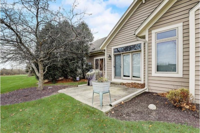 10908 N Essex Dr, Mequon, WI by First Weber Real Estate $459,900