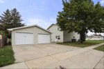 1403 W Linwood Avenue Oshkosh, WI 54901-2154 by Coldwell Banker Real Estate Group $250,000