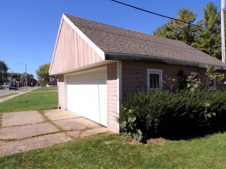 311 Franklin Street, Redgranite, WI by First Choice Realty, Inc. $44,900