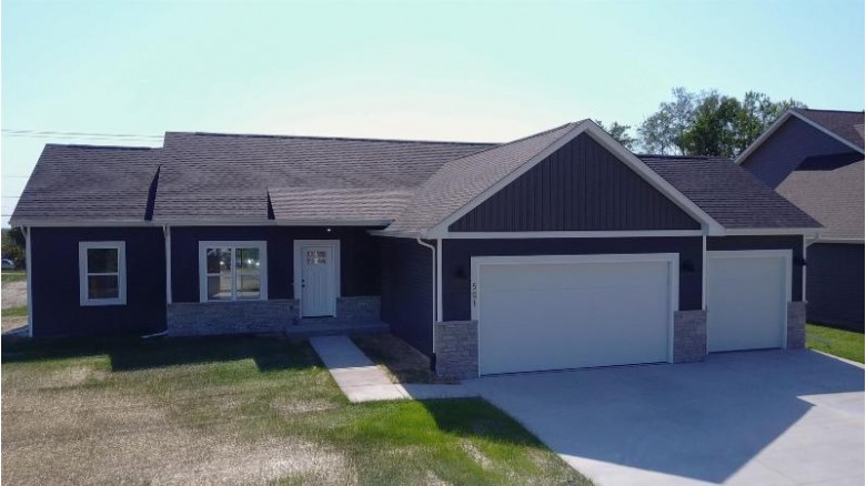 501 Greenway Point Dr Janesville, WI 53548 by Century 21 Affiliated $299,900