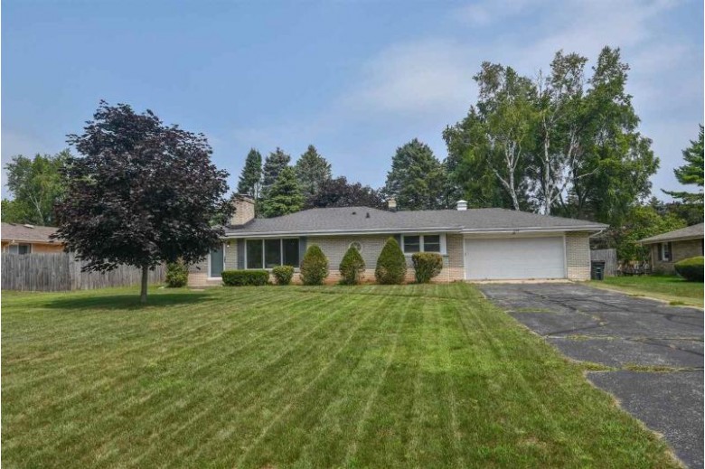 204 E Four Mile Rd Racine, WI 53402 by Cotter Realty Llc $259,900