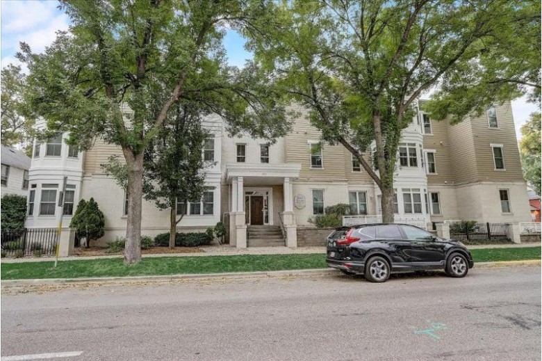 201 N Blair St 306 Madison, WI 53703 by Realty Executives Cooper Spransy $454,000