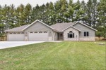 4735 W Brownview Dr, Janesville, WI by Re/Max Equity $375,000