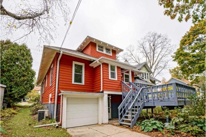 2105 Monroe St Madison, WI 53711 by Re/Max Preferred $525,000