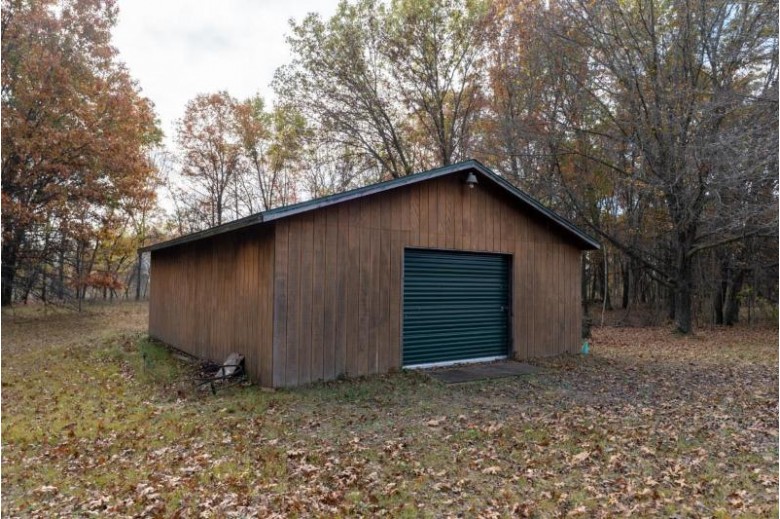 N7164 19th Rd, Neshkoro, WI by United Country Midwest Lifestyle Properties $239,000