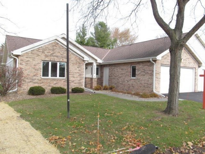 7220 Saukdale Dr 13, Madison, WI by First Weber Real Estate $264,900
