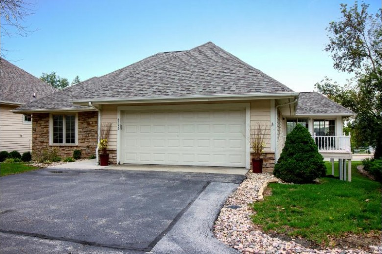 608 Windsor Ter Jefferson, WI 53549-1088 by Exp Realty $365,000