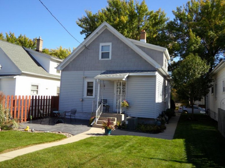 3319 S 8th St Milwaukee, WI 53215-5105 by Homeowners Concept $199,900