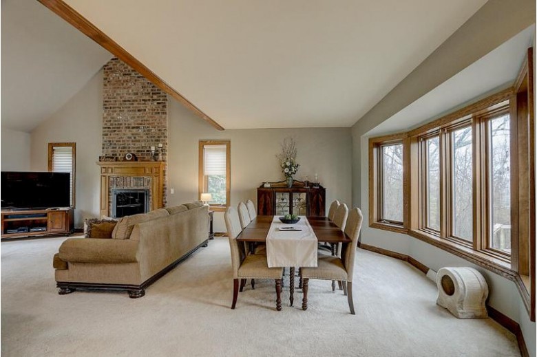 818 Knollwood Ct Waukesha, WI 53188 by Real Broker Llc $599,900