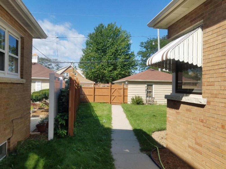 3557 S 14th St Milwaukee, WI 53221-1639 by Milwaukee Realty, Inc. $275,000