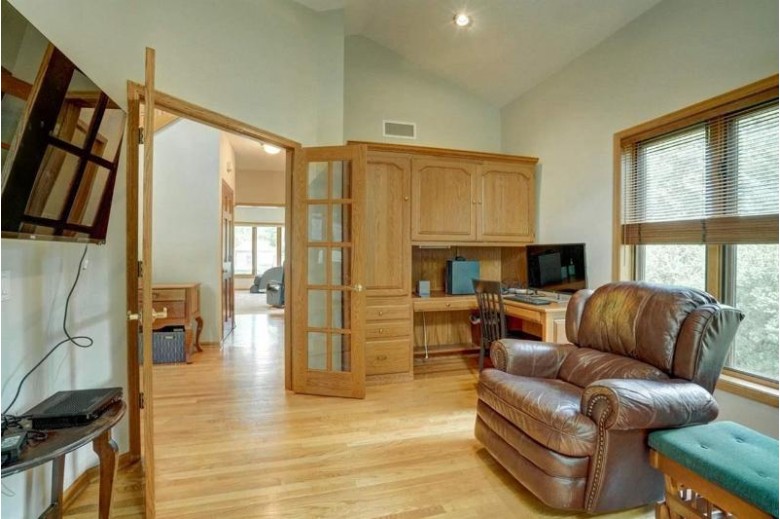 3020 Woodland Tr, Middleton, WI by Re/Max Preferred $674,900