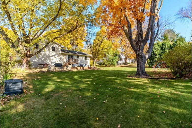 5221 Greenbriar Ln Madison, WI 53714 by Berkshire Hathaway Homeservices Metro Realty $315,000