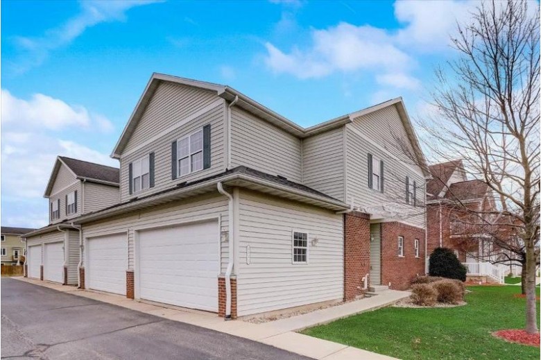 4031 Maple Grove Dr Madison, WI 53719 by Restaino & Associates Era Powered $285,000