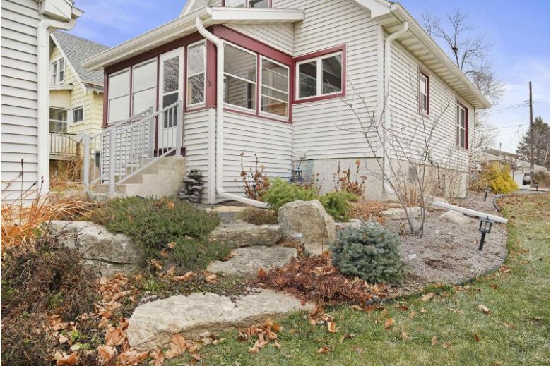 3315 Ivy St, Madison, WI by Real Broker Llc $325,000