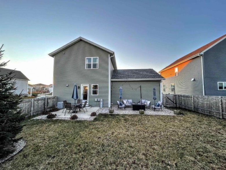 279 S Longfield Dr Sun Prairie, WI 53590 by Exp Realty, Llc $439,900
