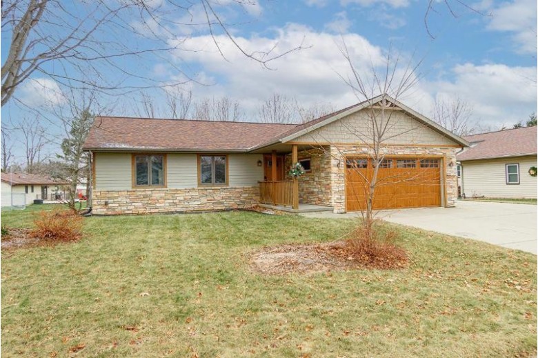 113 Village View Ct, Oregon, WI by Realty Executives Cooper Spransy $403,000