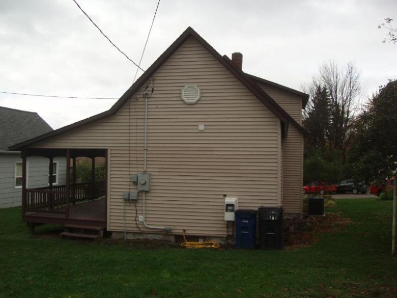 274 2nd Ave N, Park Falls, WI by Birchland Realty, Inc - Park Falls $89,000