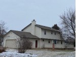 N106W16321 Old Farm Rd, Germantown, WI by Berkshire Hathaway Homeservices Metro Realty $350,000