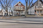 2800 S Clement Ave 2802 Milwaukee, WI 53207-2229 by Badger Realty Team - Greenfield $299,900