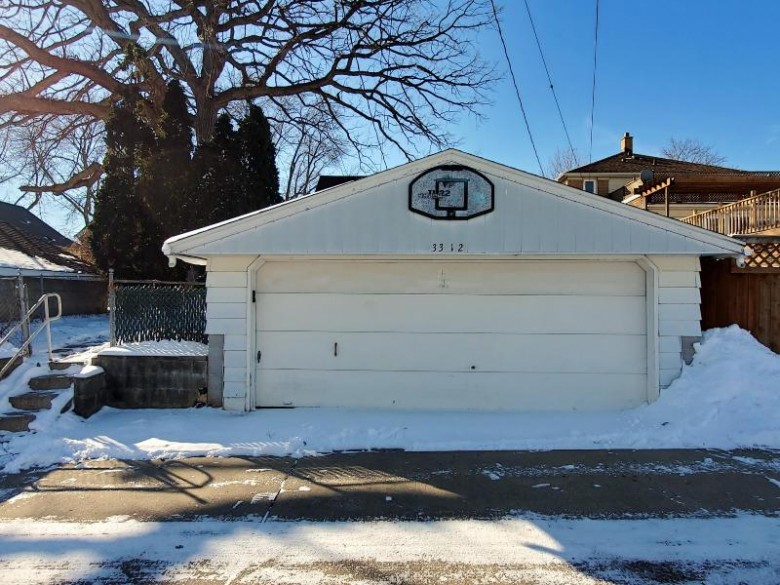 3312 W Ruskin St, Milwaukee, WI by Terranova Real Estate $214,900