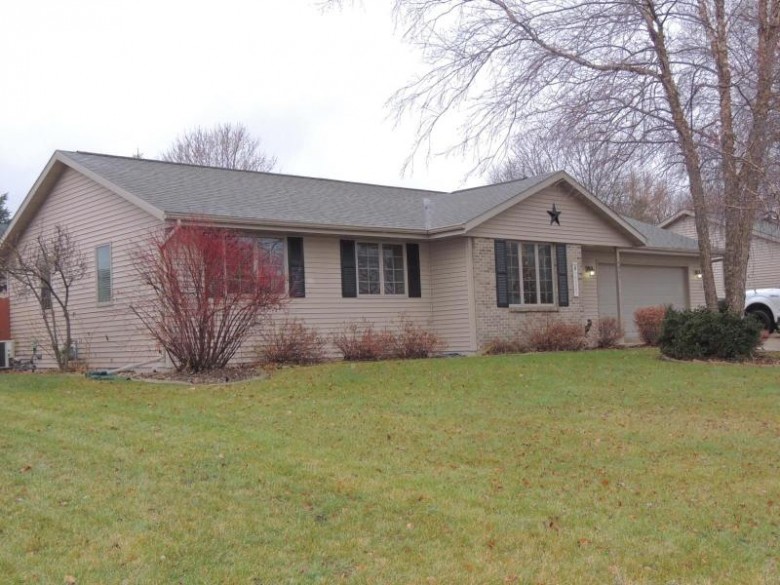 4003 Balmoral Dr Janesville, WI 53548 by First Weber Real Estate $250,000