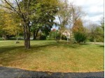 915 Martin Dr Fredonia, WI 53021 by Hollrith Realty, Inc $296,000