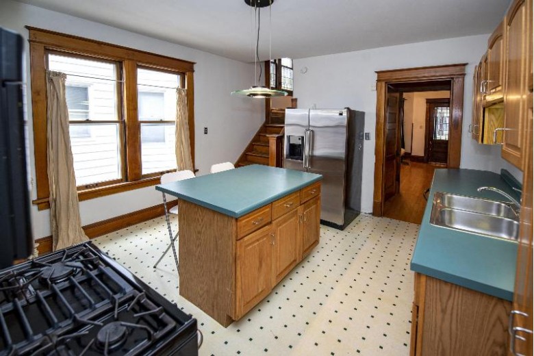 2925 N Frederick Ave Milwaukee, WI 53211-3302 by First Weber Real Estate $349,900