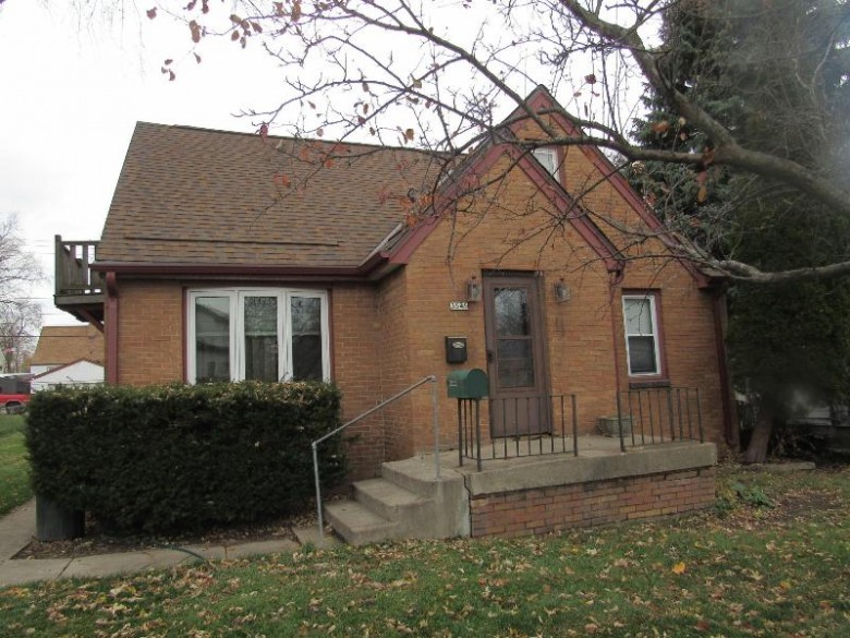 3545 S 34th St Milwaukee, WI 53221-1122 by Homewire Realty $194,990