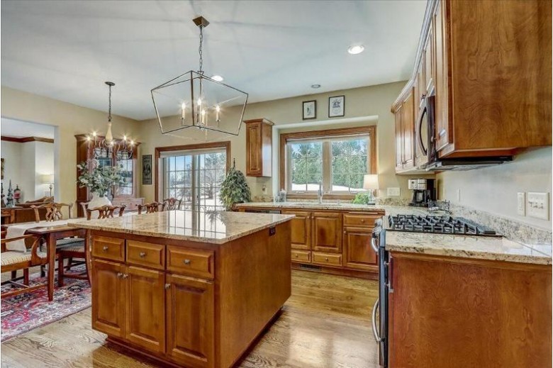10539 N Elderberry Ln Mequon, WI 53092 by Powers Realty Group $699,900