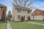 150 W Saveland Ave Milwaukee, WI 53207-3872 by Powers Realty Group $319,900