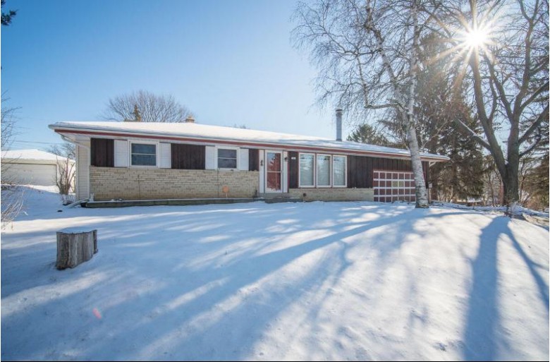 7406 N 43rd St, Milwaukee, WI by Exp Realty, Llc~milw $199,900