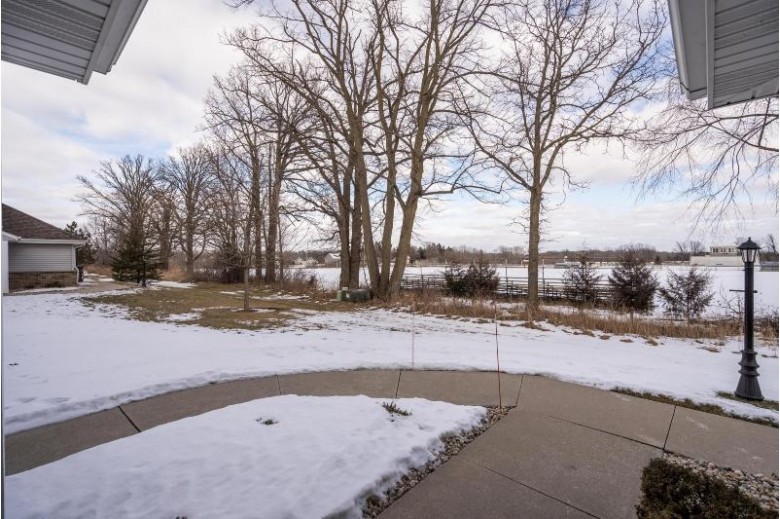 W197N17068 Stonewall Dr, Jackson, WI by Keller Williams Realty-Milwaukee North Shore $239,000