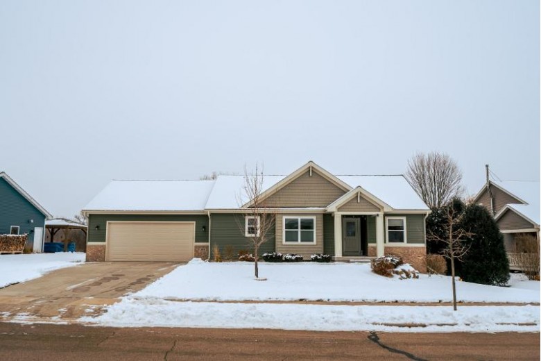 394 Whitetail Way, Deerfield, WI by Winterberry Realty, Llc. $399,900