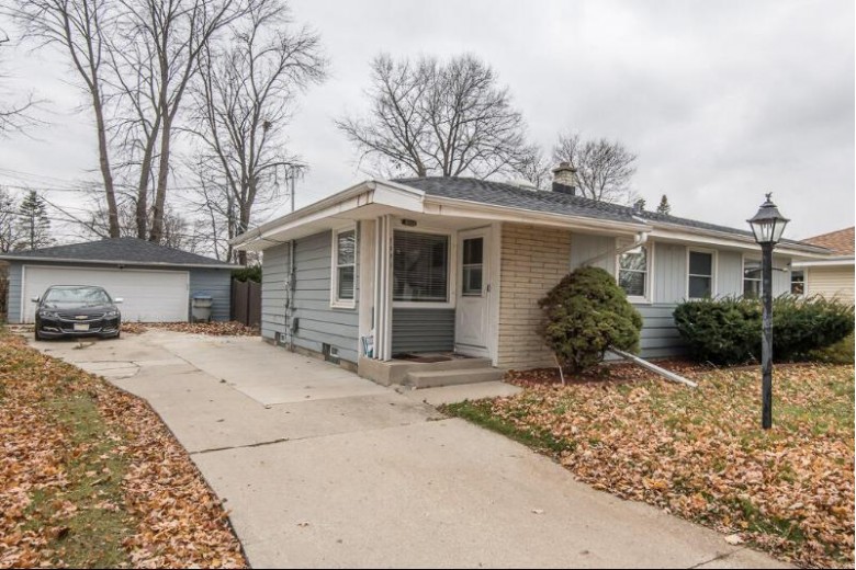 7041 N 39th St Milwaukee, WI 53209-2326 by Keller Williams Realty-Milwaukee North Shore $145,000
