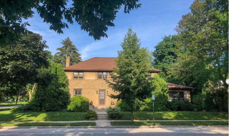 3820 N Downer Ave, Shorewood, WI by Coldwell Banker Realty $649,900