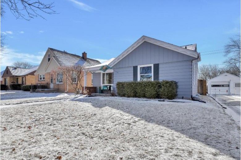 7831 Livingston Ave Wauwatosa, WI 53213-1125 by Homestead Realty, Inc $259,000