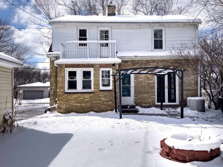 1938 Ludington Ave, Wauwatosa, WI by Re/Max Community Realty $349,900