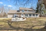 W291N4611 Tolbert Ln Hartland, WI 53029-2271 by Realty Executives - Integrity $595,000