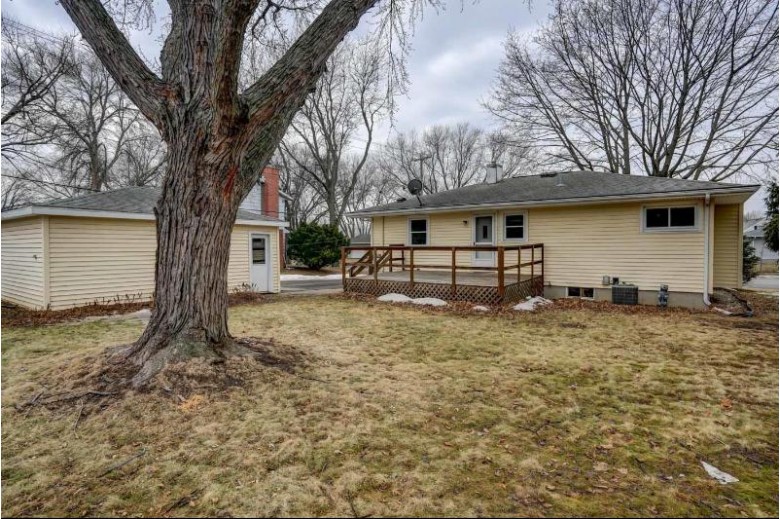 1205 Acewood Blvd Madison, WI 53716 by First Weber Real Estate $249,900