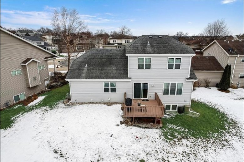 10 Crawling Stone Cir, Madison, WI by Realty Executives Cooper Spransy $475,000