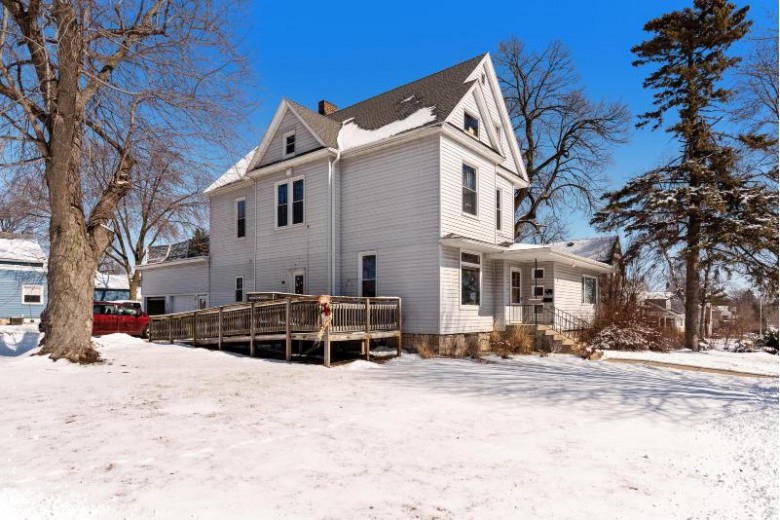 216 W 3rd St Beaver Dam, WI 53916-1616 by Re/Max Insight $195,000