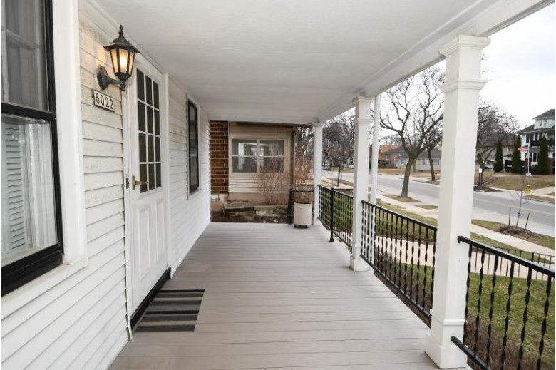 6022 W Wisconsin Ave Wauwatosa, WI 53213 by Homeowners Concept $209,900