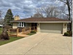 10225 34th Ave, Pleasant Prairie, WI by Rebelle Realty $349,900